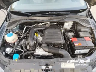  2 سكودا فابيا 2018 جير عادي متور 1000 تيربو بنزين قطارة بنزين كل 100 كيلو 50شيكل تقريباً