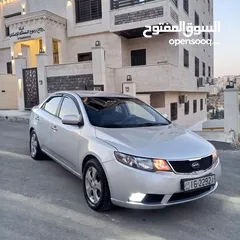  2 كيا فورتي 2009 للبيع