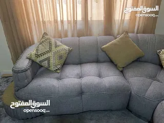  2 طقم جلوس بحاله الجيد