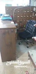  1 ارفف سوبر ماركت مع ثلاجه ثلاث ابواب