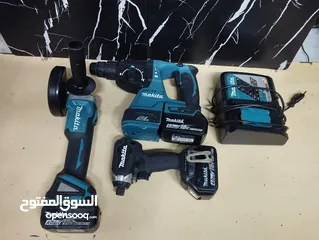  1 عدد مستعمله أصلي 100%مع ضمان ويوجد توصيل