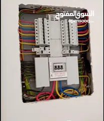  10 فني كهرباء وسباك