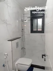  13 شقه مفروشه للايجار راس الجوره