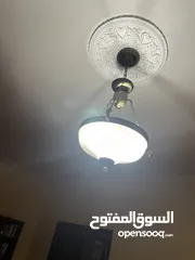  2 ثريا وسط حوش نحاس