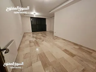  14 شقة فارغة للايجار -3نوم -شارع مكه -(2205)