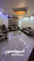  1 طقم كنب للبيع بسعر لقطه