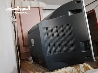  3 تلفزيون سامسونج  استعمال خفيف جدا  للبيع / العنوان : محافظة البحر الاحمر-مدينة القصير