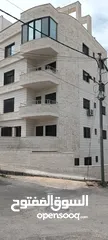  2 شقة أرضية مميزة مع تراس خارجي واسع للبيع في شفا بدران