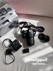  2 Canon EOS 2000D للبيع كاميرا كانون مستخدمة نظيفة جدًا، استخدام خفيف 5 مرات  فقط.