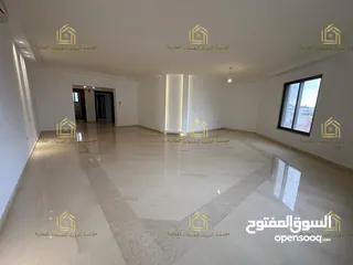  3 شقة مع روف منفصل سوبر ديلوكس أرقى واجمل مناطق عبدون