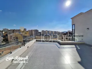  2 شقة اخير مع روف دوبلكس مع ترس للبيع في دير غبار بمساحة اجمالية 250م