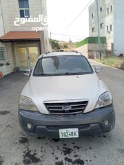  1 كيا سورينتو 2008