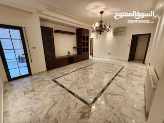 13 شقة فارغة للبيع في عبدون - ref : 14554