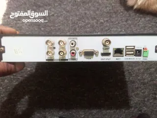  15 متاح 3 كاميرات مراقبة مستعملات بحالة ممتازة جدا معهم وصلات أو محولات او ديفي آر للبيع اقرء الوصف