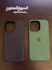  6 Iphone 13 pro 256GB battery health 80% مع7كفرات و سماعات سلك و الكرتون من دون شحن