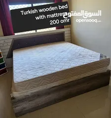  1 Bed with mattress