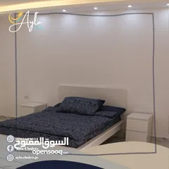  8 شاليهين اثنين  على ارض 4 دونم للبيع و غرفة للحارس  و مستودع. المشروع مفروش كامل و عمر البناء سنة