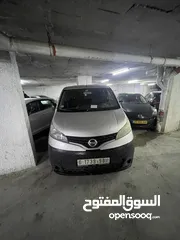  2 نيسان nv200