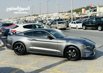  4 FORD MUSTANG ECOBOOST PREMIUM