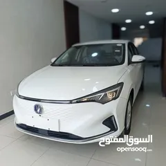  3 CHANGAN EADO 2023 ZERO كفاله 3 سنوات شاشه كمرات امامي + خلفي تقطع مسافة 400 km للبيع