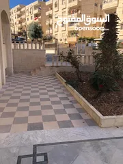  14 شقة للبيع 120م مقابل الجامعة الاردنية