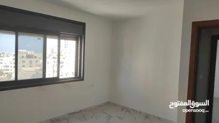  4 شقه مميزة جديدة غير مفروش للايجار عين مصباح قرب العفاف مول قريبه من وسط البلد