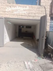  2 مكاتب للايجار شارع رئيسي عصيرة الشمالية بجانب طوارئ عصيرة الشمالية وسكن لشخصين خلف المكاتب