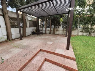  21 شقة أرضية طابقية للإيجار في عبدون الشمالي - ref : 14474