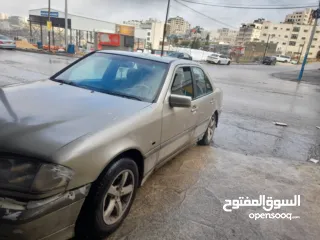  1 مرسيدس CDl  للبيع