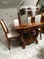  5 طاولة سفرة فخمة للبيع بسعر مغري