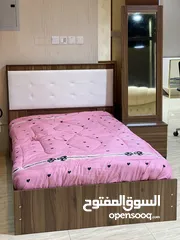  4 سرير ايراني الحجم الكبير