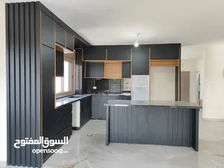  2 شقة جديدة سوبر ديلوكس – قيد الفرش النهائي للإيجار  عين منجد – رام الله