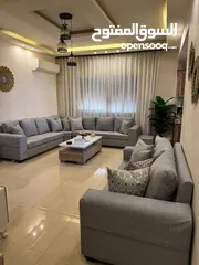  2 منجد كنب متنقل + نجار لفك وتركيب جميع انواع غرف النوم  ـ صيانة الكنب كامل داخل المنزل  -تغير اسفن