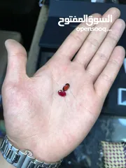  29 حجر روبي اصلي 3.9 قيراط و حجر غارنيت اصلي 2.45 قيراط يوجد معهم شهاداتهم معتمدة من LAVA Jewelry