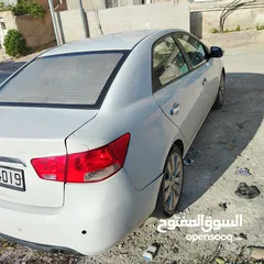  4 كيا فورتي 2010 للبيع
