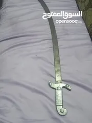  3 سيف عتماني انتيكا على فحص