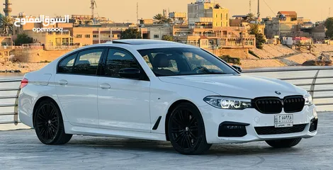  1 BMW 2020 530i