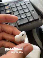  12 Airpods pro
