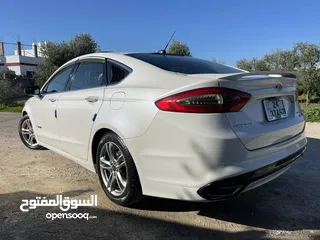  2 Ford fusion 2015 Titanium