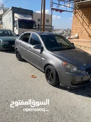  4 سيارة  هيونداي