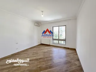  14 ارقى مناطق جبل عمان شقه ارضيه للبيع 4 نوم مع تراس و كراج خاص