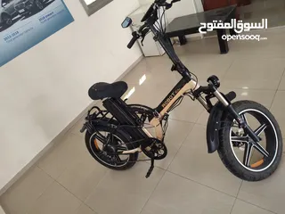  1 دراجة كهربائية للبيع  اقرء الوصف مشان توخد فكرة