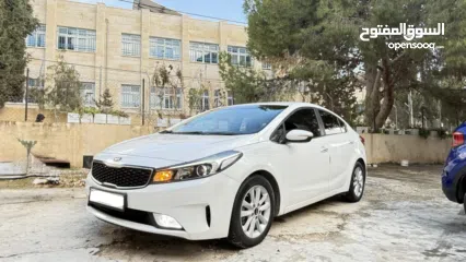  1 كيا سيراتو k3 ديزل 2017 نخب عداد قليل