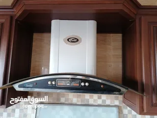  1 شفاط مطبخ قياس 90 سم بحالة جيدة جدا للبيع