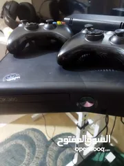  5 اكس بوكس 360مع يد وحدة بحالة ممتازة