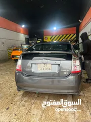  2 تويوتا بريوس 2006