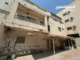  4 House & Land in Busaiteen near the airport, King Hamad's hospital, market & restaurants