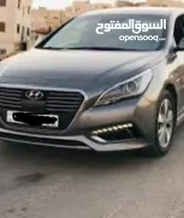  6 سيارات للايجار يومي اسبوعي شهري  بافضل الاسعار يوجد لدينا سيارات كهرباء وهايبرد