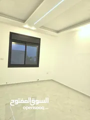  9 شقة فاخره 180 م 2 جديده البحيره  للبيع