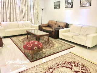  10 شقة مميزة في عمارة مميزة